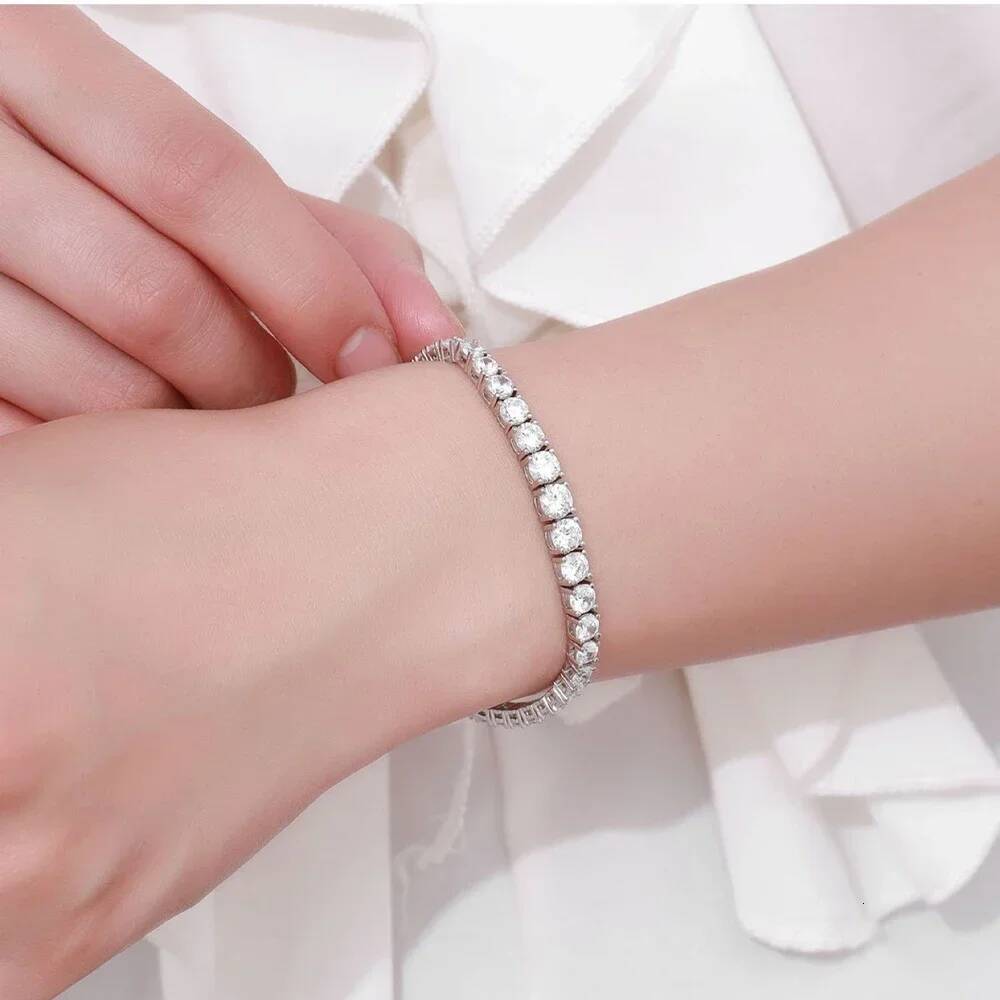 Full Moissanite Tennis Bracelet for Women GRA Certified 35mm Size Gradient Lab Diamond Bracelets S925 Silver Plated 18K Gold