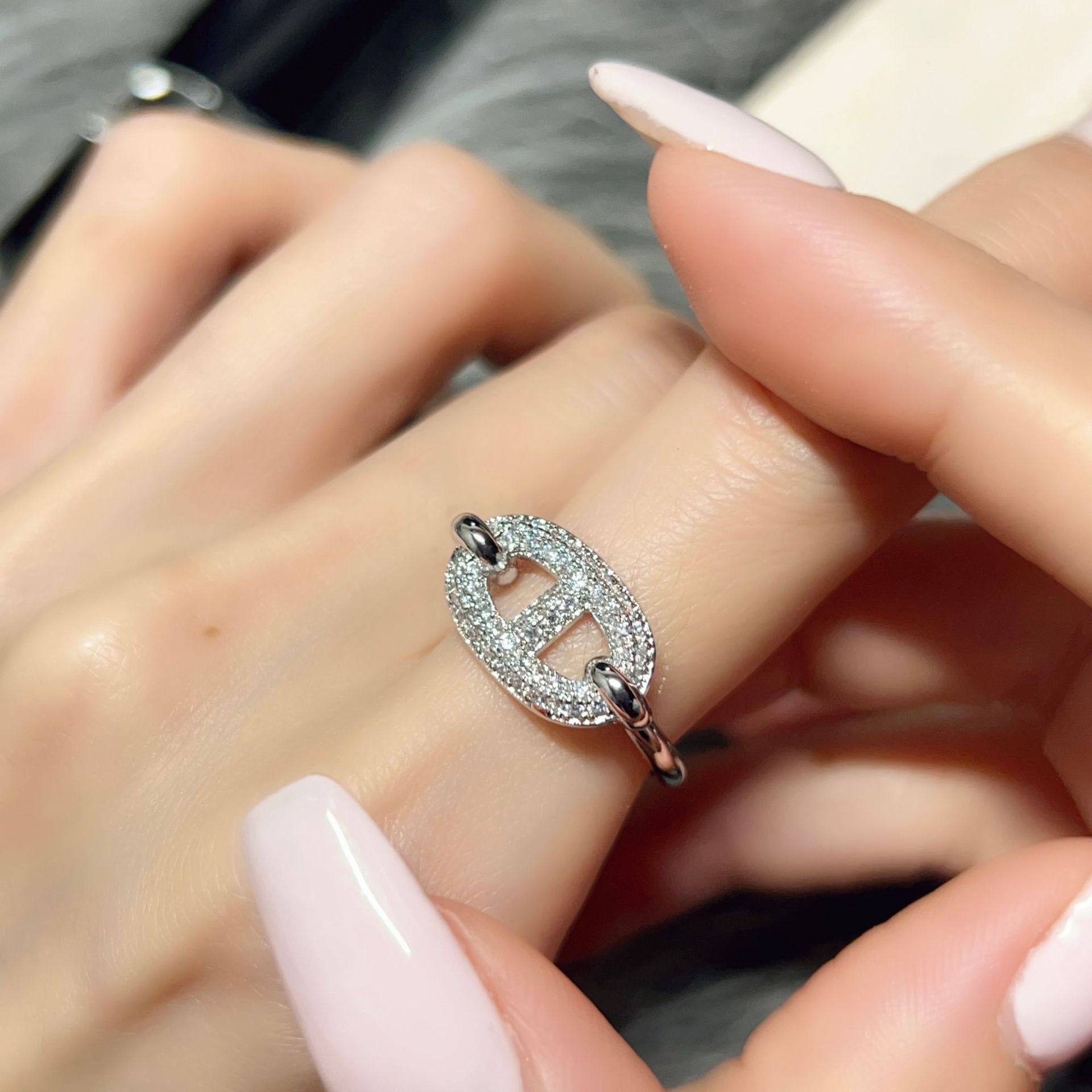 Luxury Brand Designer Jewelry Minimalist Non-Fading 18K Plated Full Diamond Pig Nose Ring For Women, Open Adjustable, Light Luxury, Niche Fashion, Ind