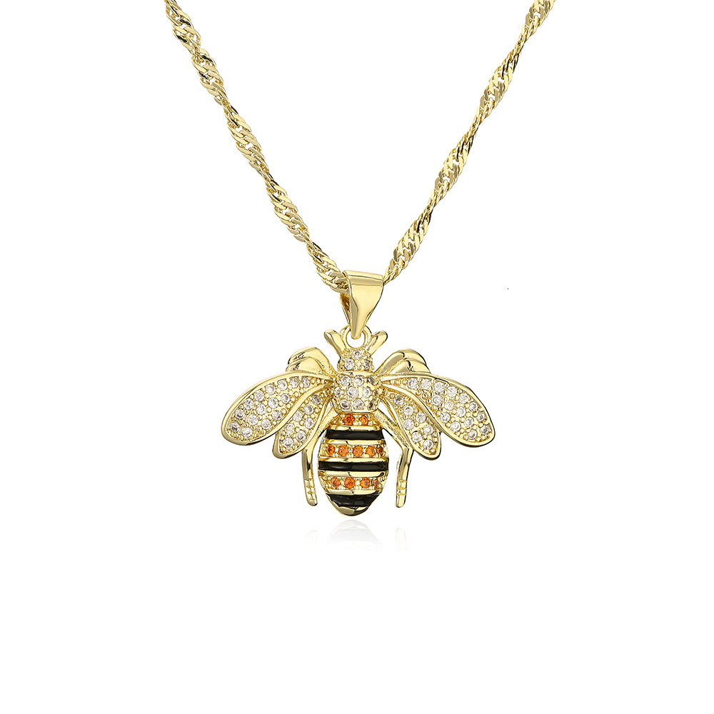 Luxury Brand Designer Jewelry Aogu New Product INS Cute Style Bear Butterfly Bee Pendant Necklace For Women Copper Inlaid Zircon Fresh Necklace