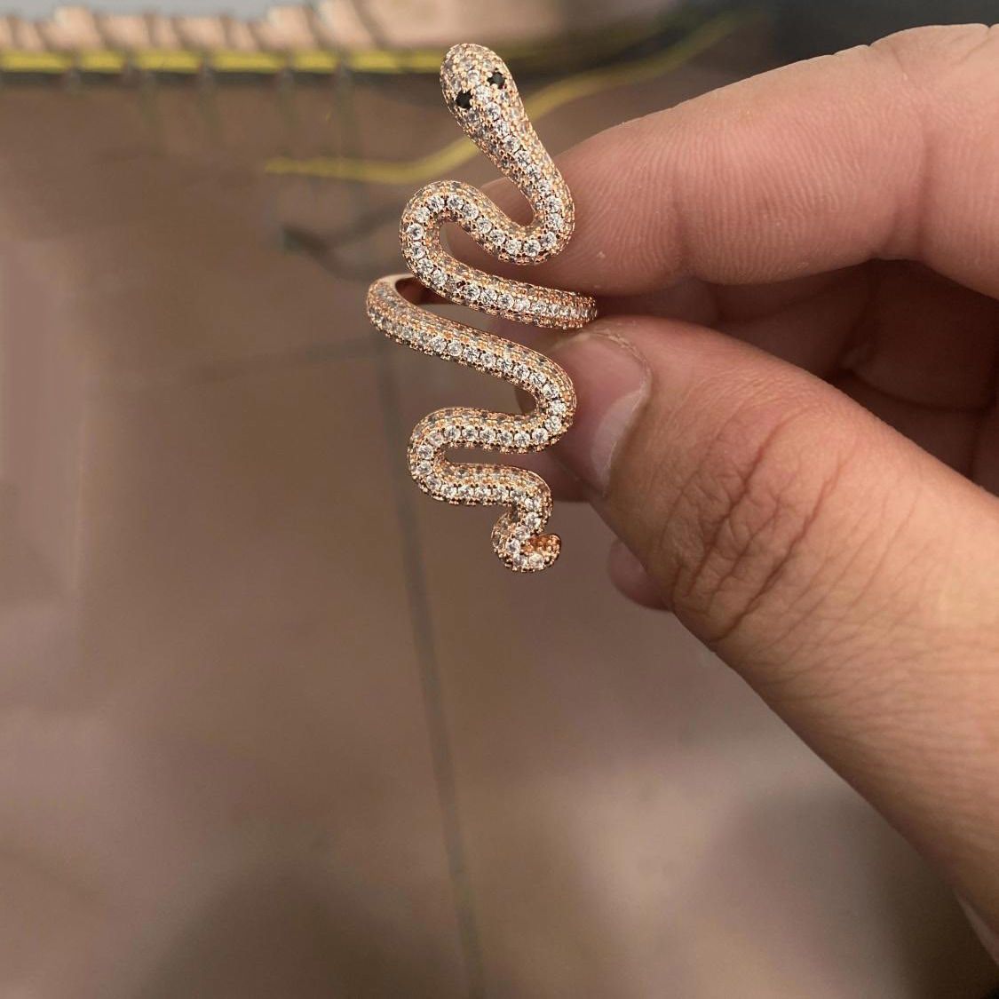 Exquisite Gold And Silver Ring, Fashionable Snake Outfit Design, Exquisite Zircon Inlay, Suitable For Daily Wear And Holiday Gifts, Trendy Exquisite J