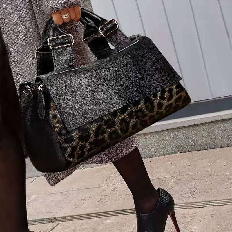 Soft Lychee Grain Cowhide Women Leopard Print One Shoulder Big Capacity Large Bag Lady Light Handbag High-End Package