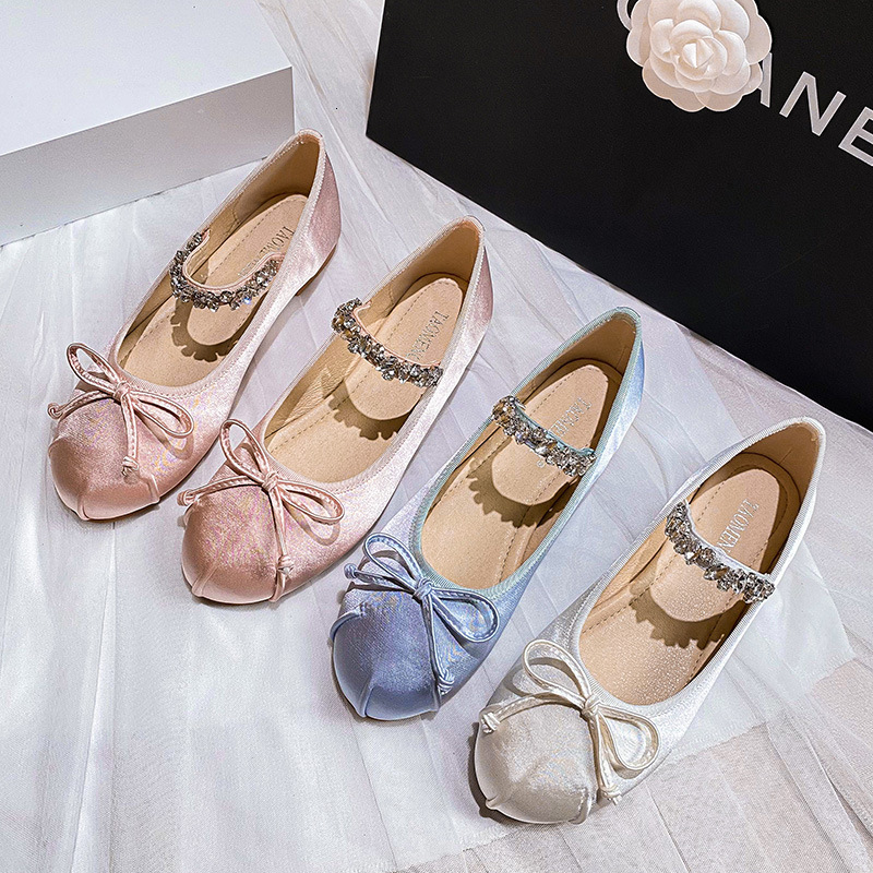 Designer Luxury Simple Women's Dance Versatile Round-toed Full-bag Flat Ballet Shoes Are Soft And Comfortable Diamond-encrusted Straps Bow Decora