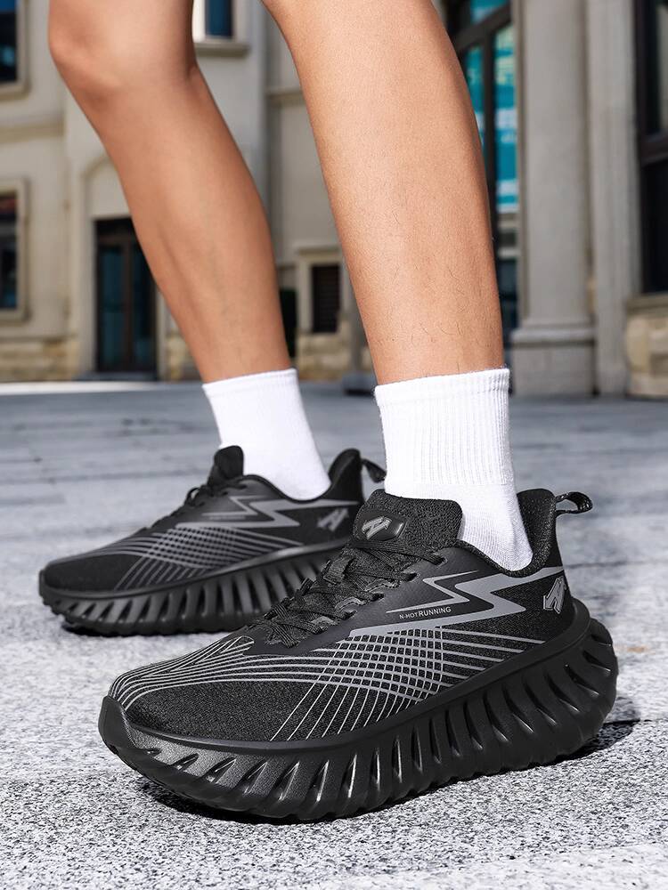Summer 2025 New Breathable Mesh Casual Soft Sole Non-Slip Unisex Sports Running Shoes