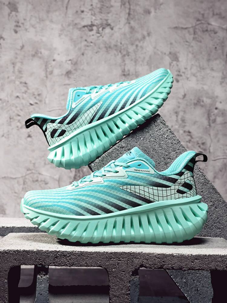 Men's 2025 New Breathable Mesh Running Height Increasing Versatile Sports Casual Shoes