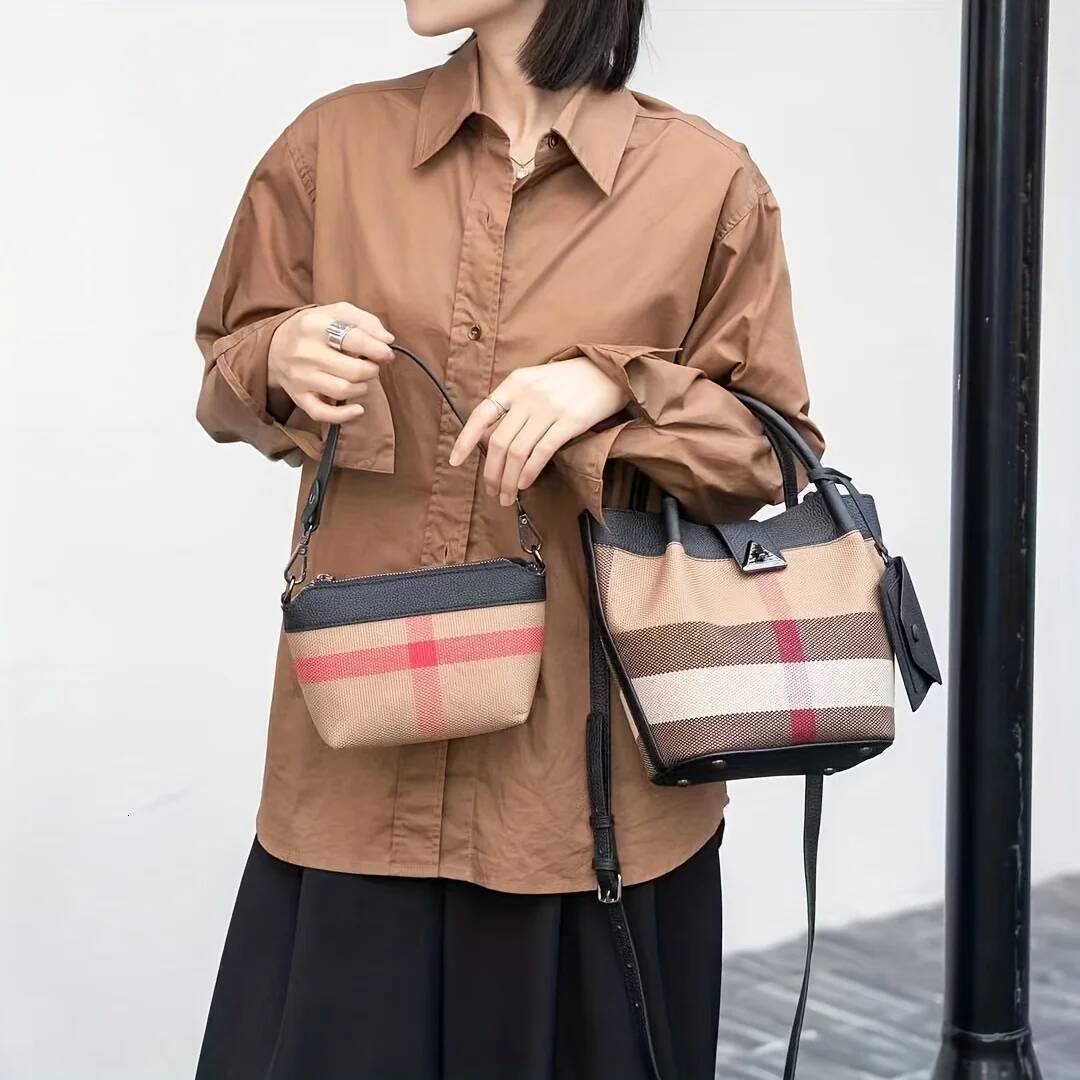 2025 New Women's Handbag Leather Canvas Shoulder Bag Fashion Designer Women's Bag with Adjustable Shoulder Strap Large Wallet Handbag