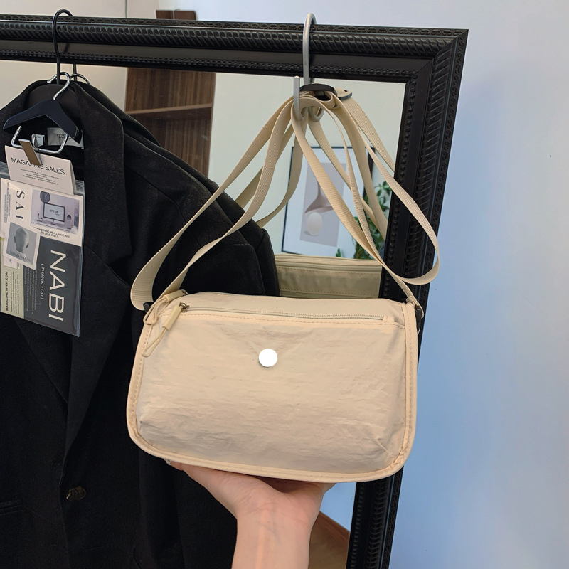Crossbody Bag Casual Water-splashing Shopping Waist Bag Fashionable Nylon Cloth Bag Casual Women's Shoulder Bag Y642
