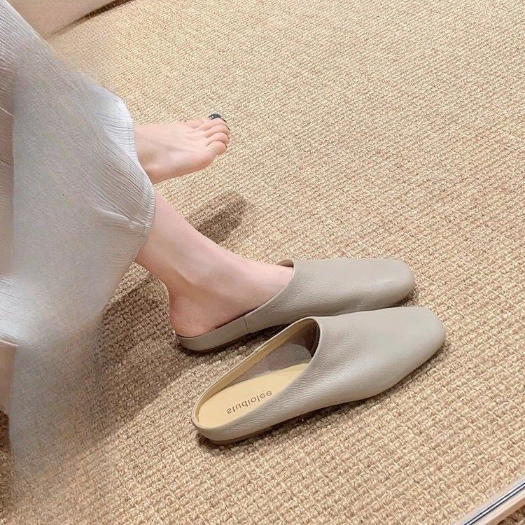 Designer Leather Women's Outdoor Half-toed Slippers Fairy-like Luxury Flat Slippers Minimalist Comfortable Dirt-resistant Waterproof Casual Shopp