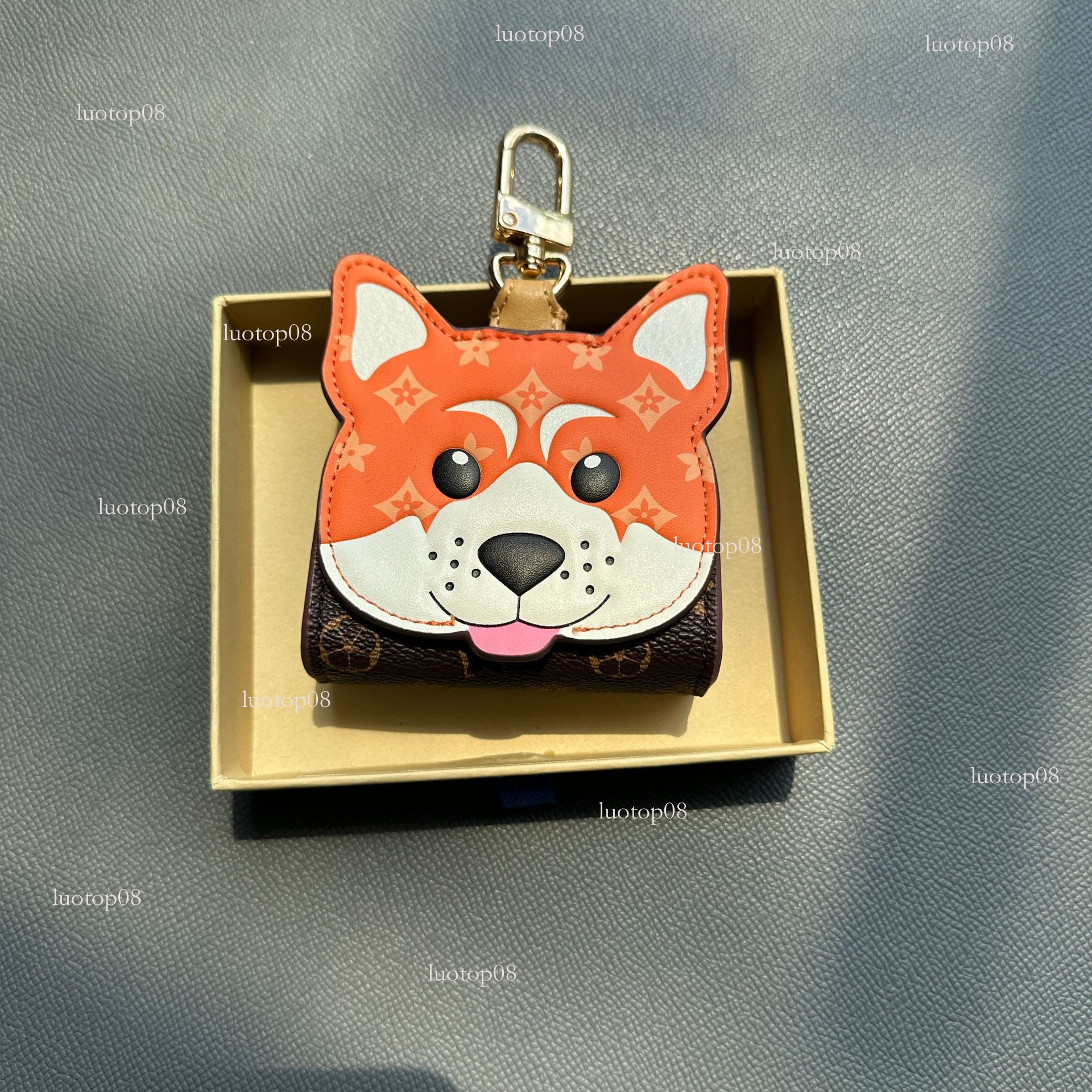 Fashion style new style Imitation leather cheek support mini bear french bulldog Cute dog earphone case lipstick bag keychain Luxurys designer
