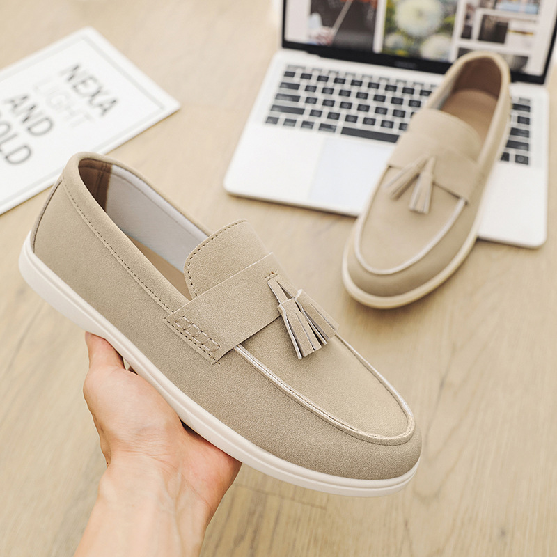 men's shoes will feature a new Instagram style that is versatile and trendy, with a style design for lazy people. It's a versatile, anti-sli