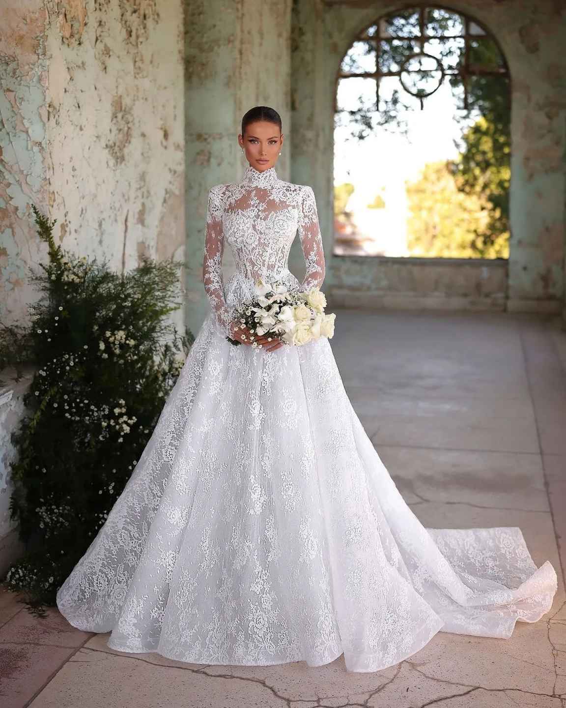 Customization High Collar A-line Lace Wedding Dress Elegant Long Illusion Sleeve Appliques Bride Bridal Gowns Plus Size Special Occasion Vestidos De N