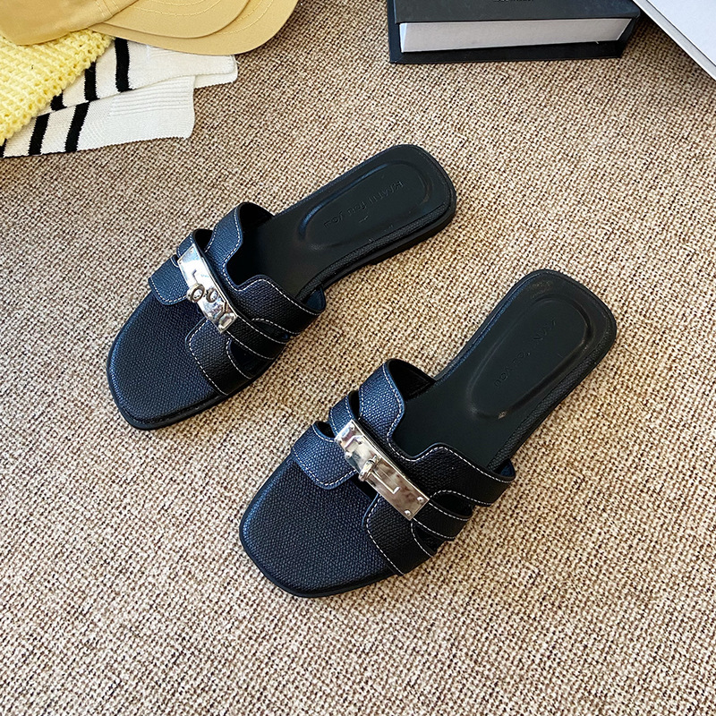 Designer Niche Metal Buckle Decorated Multi-functional Casual And Sexy Women's Single-strap Sandals Summer Outdoor Luxury Beach Slippers With Sof