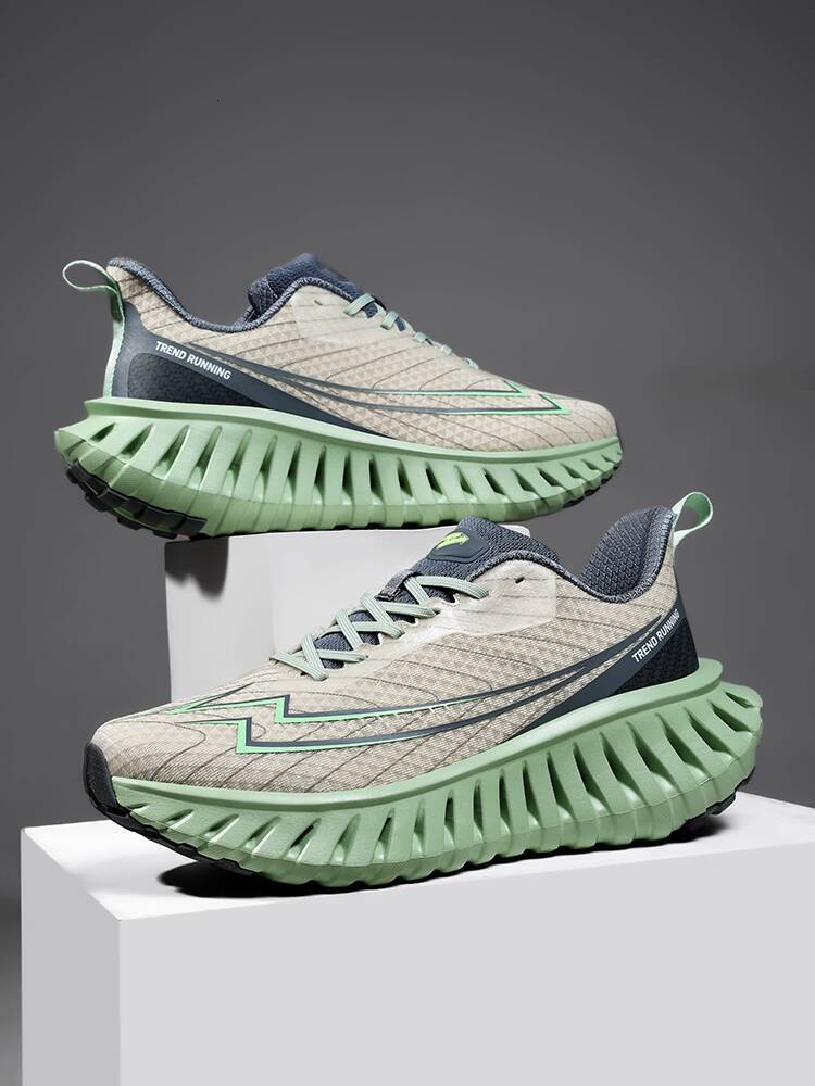 Sports 2025 New Breathable Mesh Running Men's Spring Autumn Summer Versatile Casual Shoes