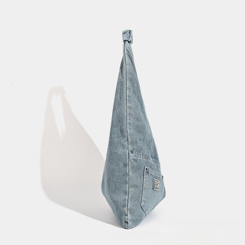 autumn new washed denim bag with large capacity under the armpit for lazy people niche design versatile fashion handbag designer atmosphere shoulder b