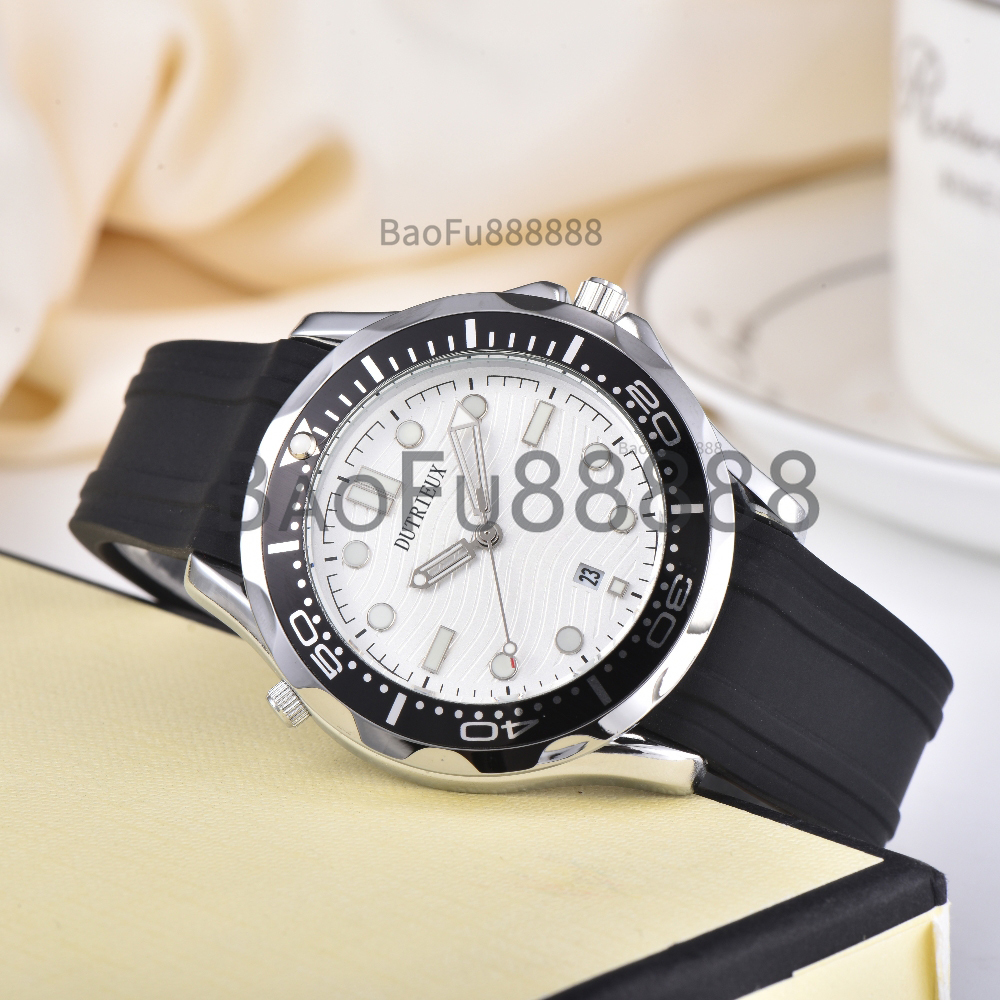 Hot Sale 2026 Sport Quartz Wristwatch Luxury Watches for Men Automatic Date Rubber Strap Closed Back Daily Business Designer Fashion Male Clocks for Gift Wholesale