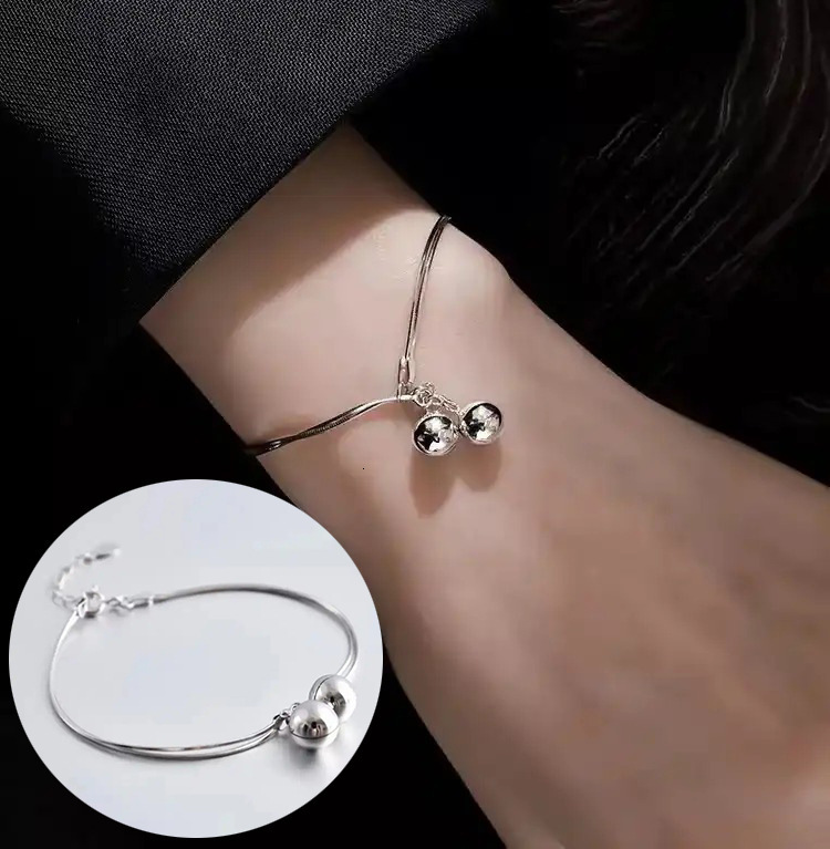 Free shipping designer jewelry Style Non-Fading New Titanium Steel Bracelet for Women Versatile Ins Style Fashion Jewelry High-End Feel for Girls