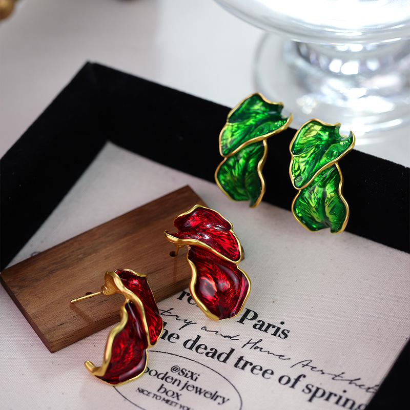 French style Earrings Enchanting Glittering Enamel Leaf shaped Alloy Studs Retro and Elegant Court inspired Earrings for Women