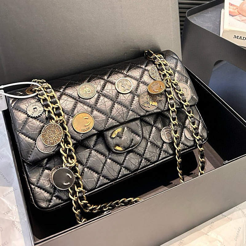 designer bag crossbody bag black shoulder bag 2025 new top layer cowhide badge women's bag, women's copper coin bag, diamond grid patterned chain shoulder purse