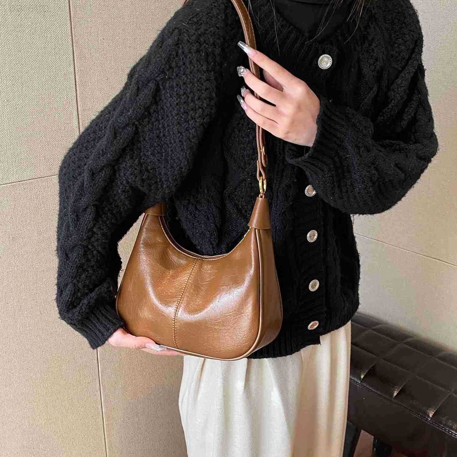 Small Hobo Bag for Women Retro Crescent Shoulder Purse Fall Soft Crossbody Handbag 2025 M250903