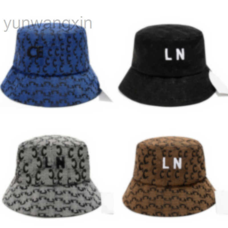 Luxury Designer Summer Nylon Strap Sun Protection Hat for Men Women Bucket Hats Wash DenimEmbroidered Baseball Cap