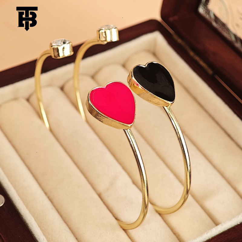 TB BHULAMTE A Designer For Ladies Offers A New Wholesale Of European And American Fashion Jewelry - A Casual Elegant And Open Red Heart Bracelet