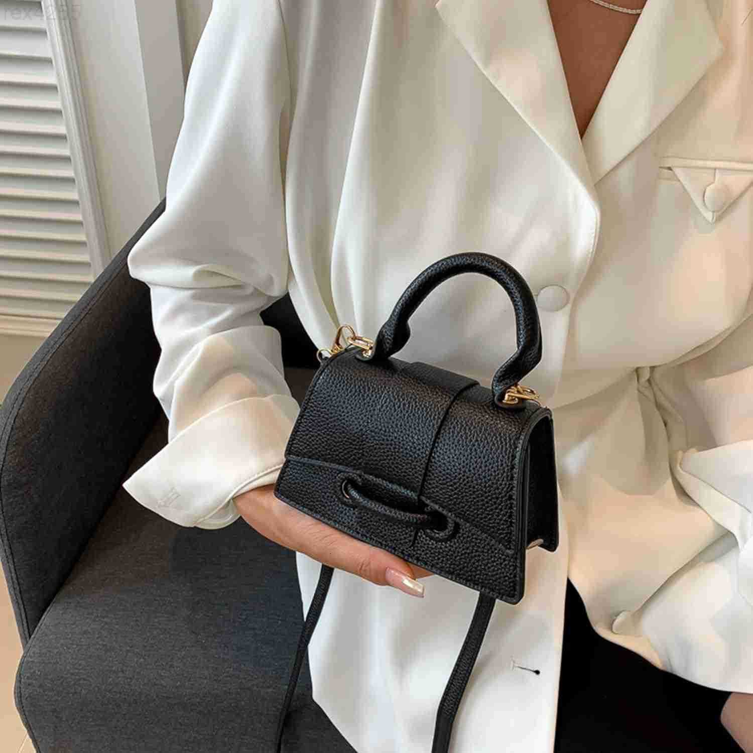 Mini Purses for Women Cute Top Handle Crossbody Bag Stylish Tiny Clutch Handbag with StrapW250903