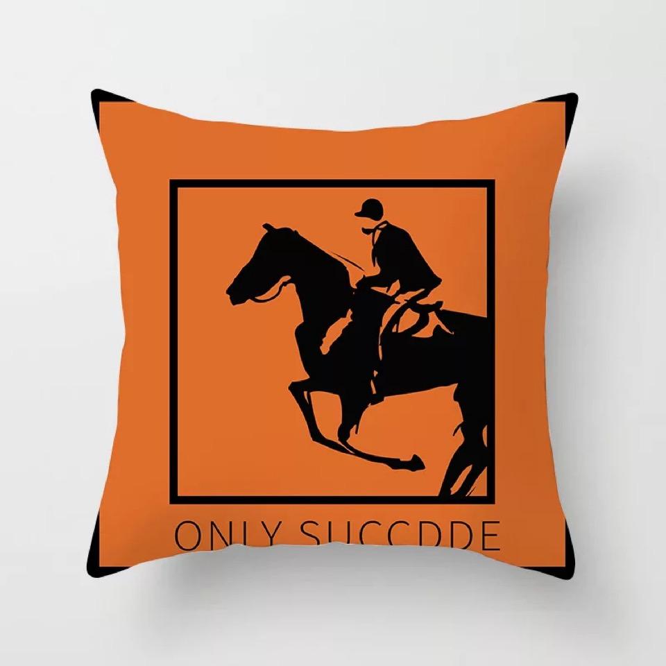 Luxury Designer Orange Color Geometric Cushion Covers Horse Pattern Modern Nordic Fashion Simple Pillow Covers Decorative Livingroom Sofa Couch
