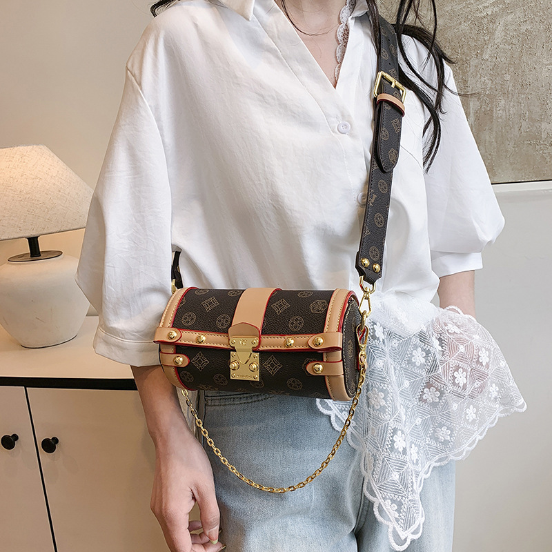 Bags for women 2025 new fashion chain bag versatile temperament shoulder messenger bag high-end rivet women's bag