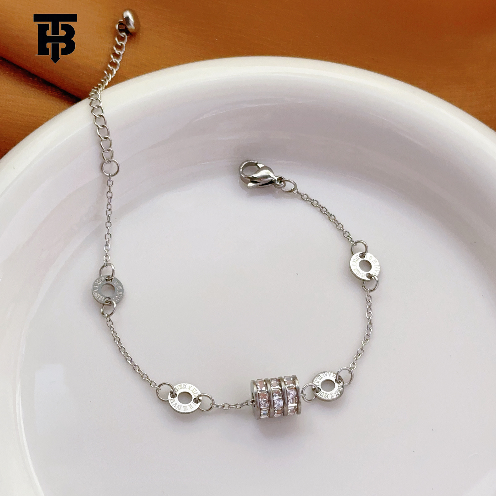 TB BHULAMTE Designer Women's All-diamond Small Waist Titanium Steel Bracelet Is A Niche Light Luxury 18k Non-fading High-end For Women