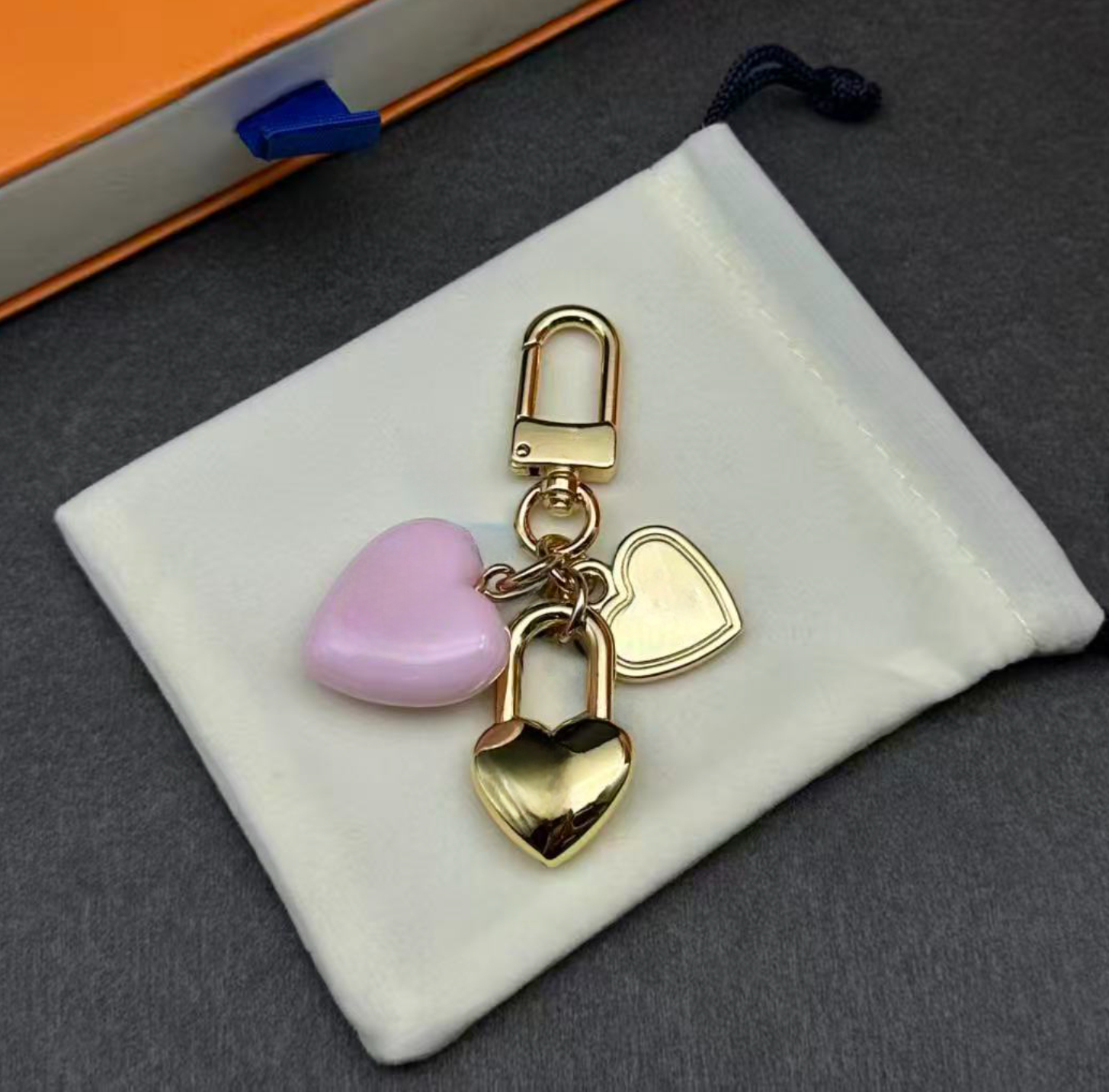 Micro Charms pink Heart Key Holder Purse Cherished charms designer keychain wallet portable charms bag accessories metal pendant key chain designer bag charm