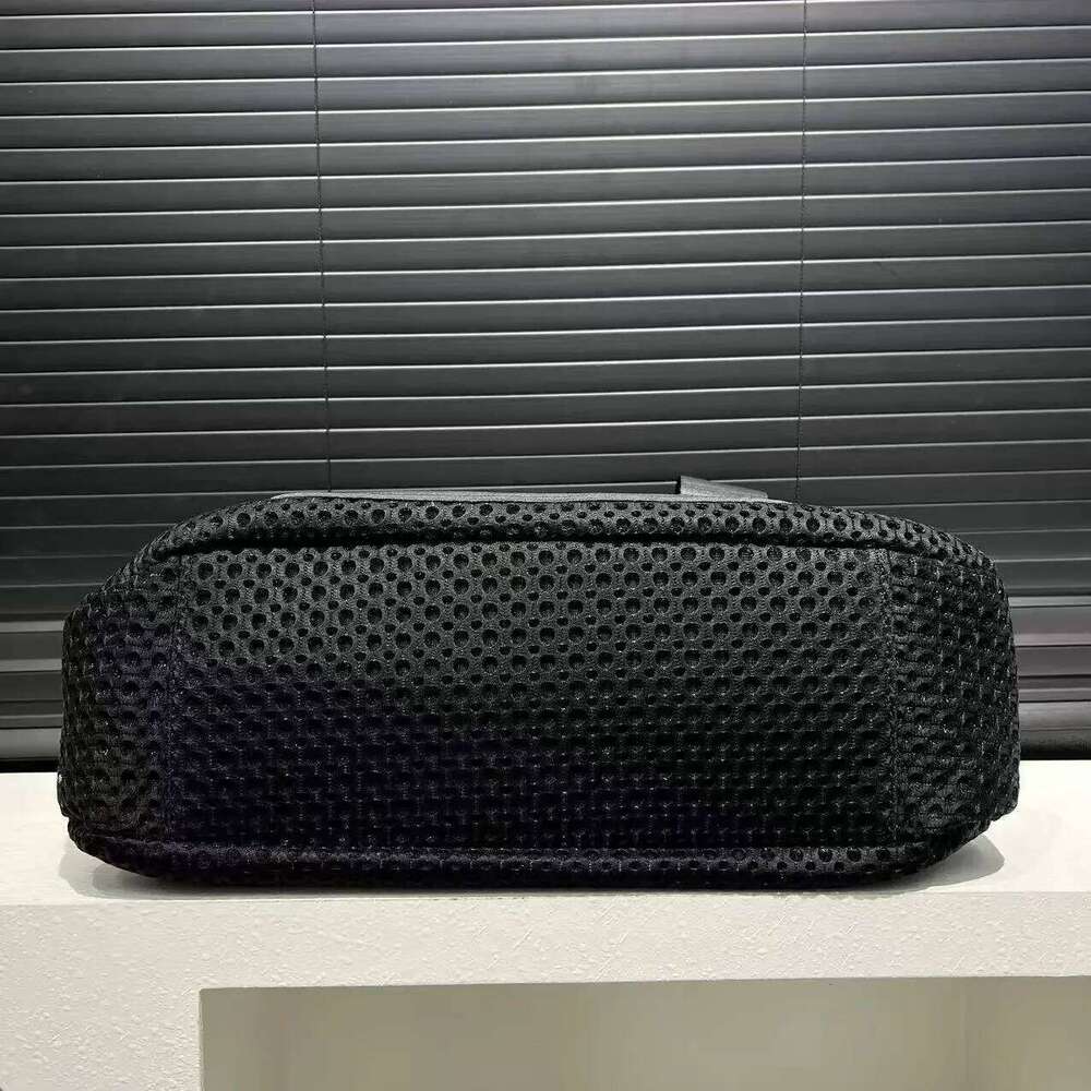 Ladies' Fashionable Street Ed Mesh Tote Bag With Large Capacity Retro Y2k Hot Girl Single Shoulder Handbag