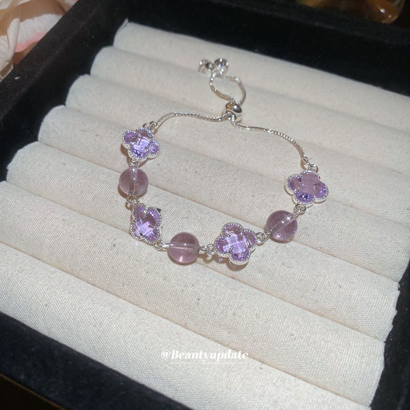 Adjustable Diamond Set Floral Pattern Elegance Bracelet for Women