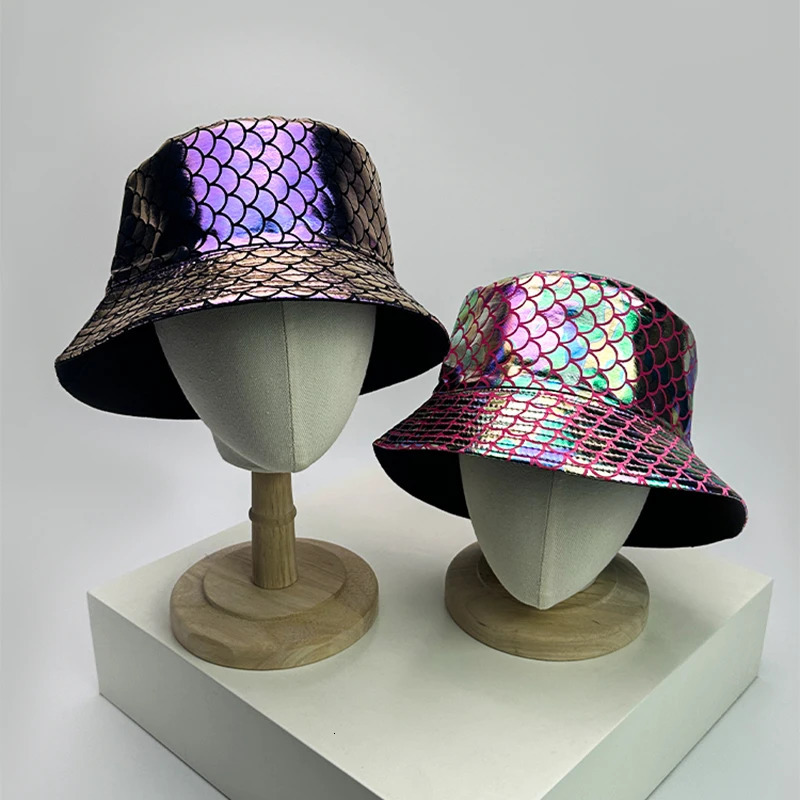 Shiny PU Leather Colorful Bucket Hats Sunshade Unisex Reflective Breathable Fisherman Caps Versatile Double Sided Fashion 250903