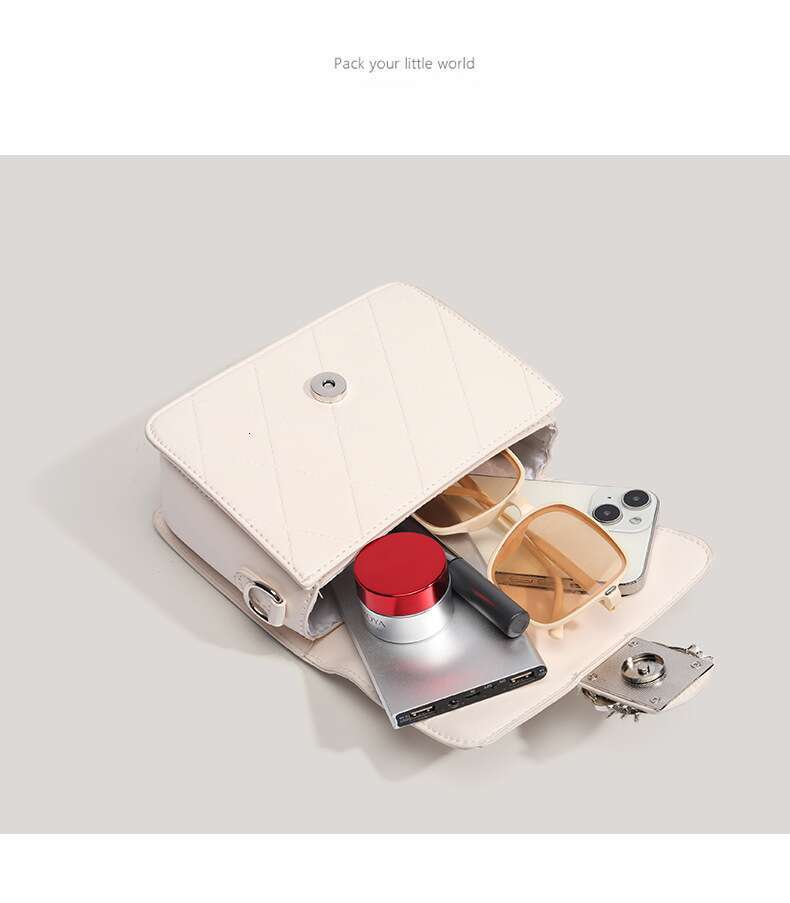 DHpet_wholesale Women's Chain Square Bag - Small Crossbody Purse with Flap Closure, Cream Color Shoulder Bag for Daily Use, Fashion Mini Bag