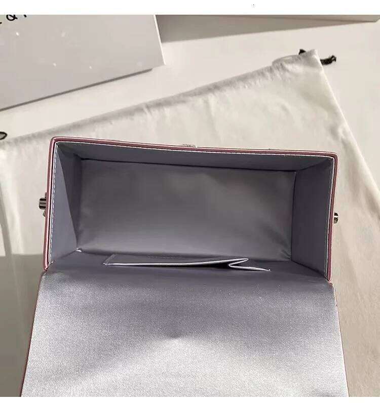 High Quality Satin Square Box Women Handbag Crystal Shiny Rhinestone Dia Evening Dinner Party Clutch Purse Messenger Bag