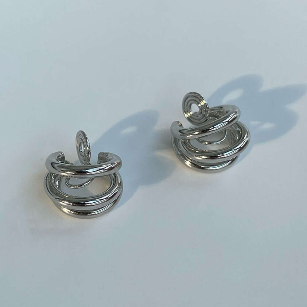 Multi - layer Hoop Gold Earrings: Create Retro Fashion Sense H260202