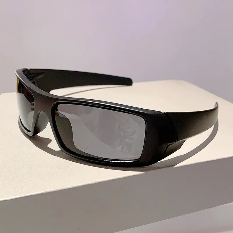 Y2K Punk Sunglasses Cool for Women Men Outdoor Sports Fashion Wrapped Round Trend n Shade Eyewear 250903