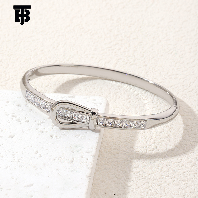 TB BHULAMTE Designer Lady Korean Diamond-encrusted Bracelet Red High-end Elegant Bracelet Multi-style Belt Buckle Bracelet New Diamond-encrusted Brace