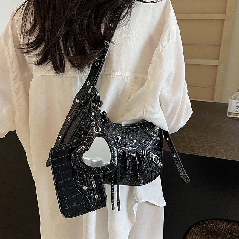 autumn new niche atmosphere design fashionable style light luxury mother bag women s new fashionable motorcycle crossbody bag designer shoulder bag