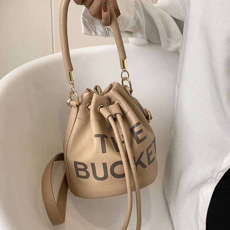Bucket Bags For Women 2025 New Designer Handbags Fashion Square Shoulder Messenger Leather Crossbody Ladies Letters Purse