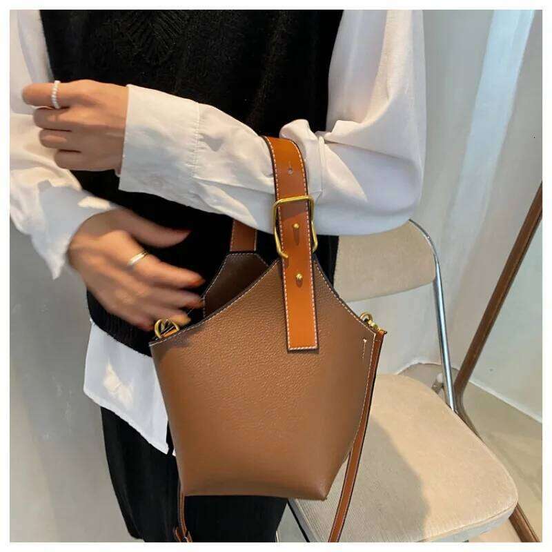 Vintage Contrast Color Portable Bucket Vegetable Basket Simple Casual Shoulder Crossbody Bag For Women