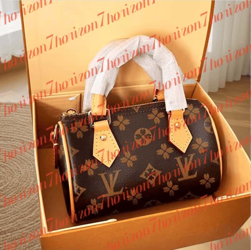Designer bag Genuine leather Shoulder bag Quick Purse Boston Tote Designer Mini Pillow Handbag High Quality Womens Crossbody Messenger Bag Classic Floral make bag