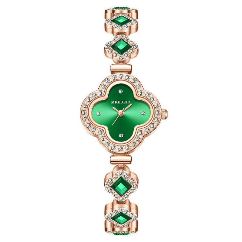 2025 Hot Live Sale Women's Clover Bracelet Quartz Watch - Emerald-Accent, Fashionable Ladies' Watch, Factory Wholesale