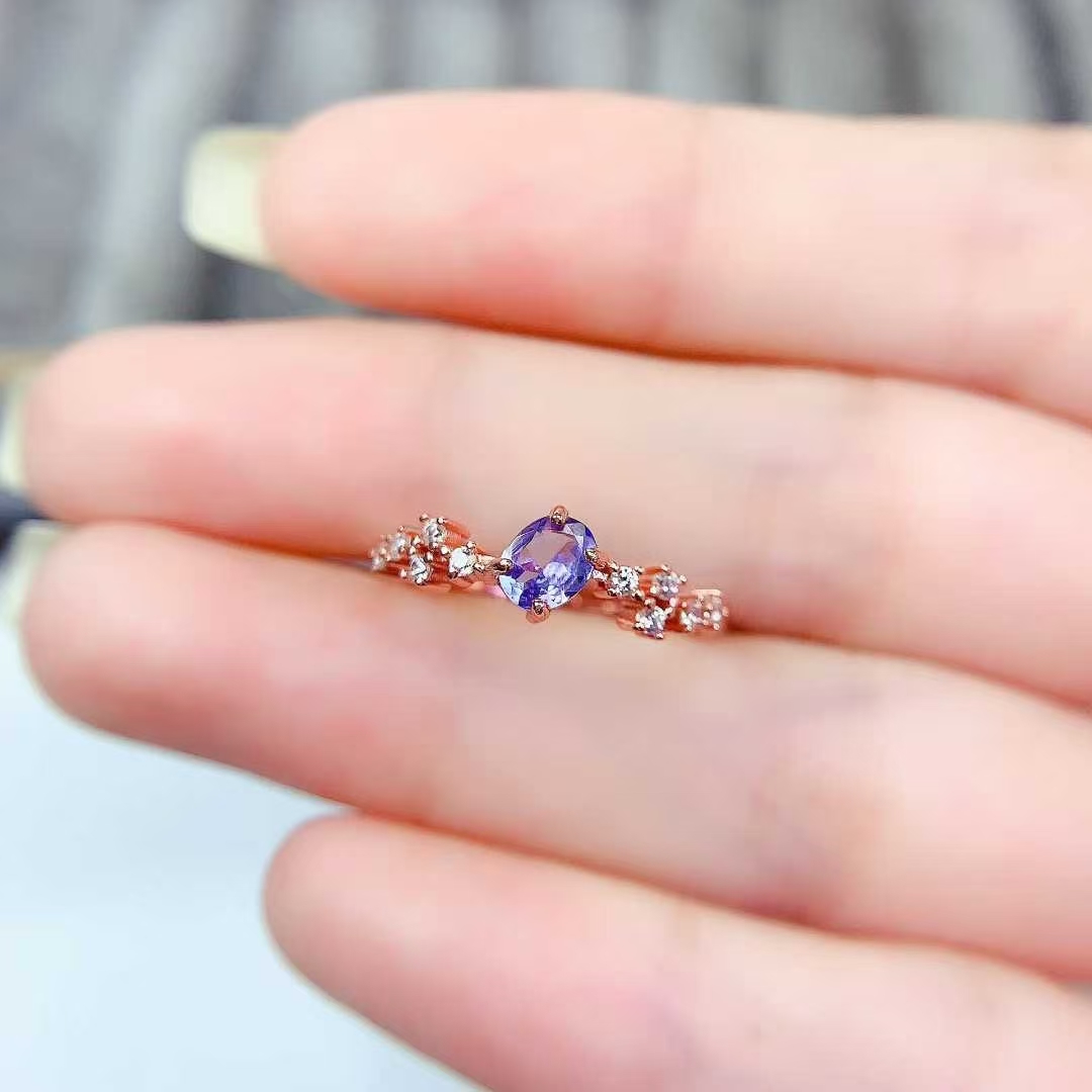 Cute 925 silver gemstone ring natural tanzanite ring 4mm*5mm VVS grade tanzanite jewelry with 18K gold plating