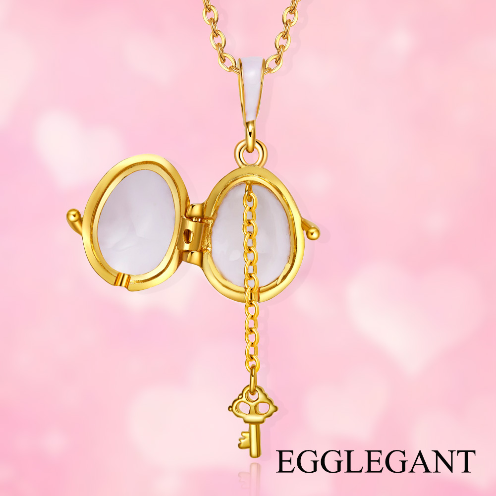Necklaces & Pendants Elegant Heart-Shaped Gold Tone Beaded Necklace Featuring Sparkling Austrian Gems EL22-1