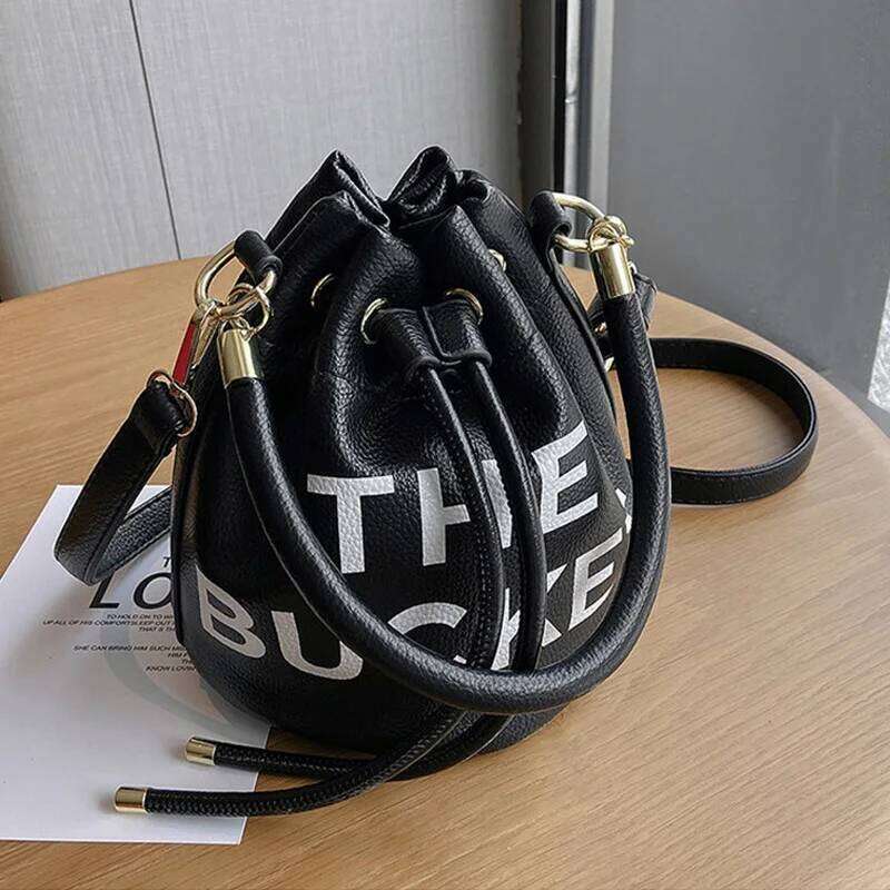 Bucket Bags For Women 2025 New Designer Handbags Fashion Square Shoulder Messenger Leather Crossbody Ladies Letters Purse