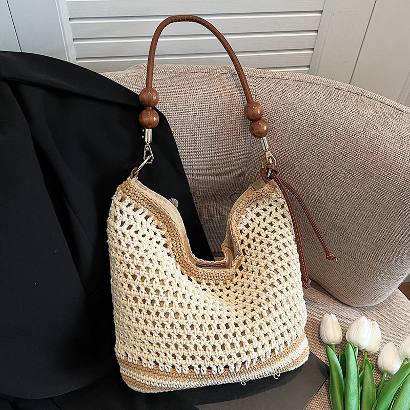 2055 autumn new hollow design woven handbag atmospheric fashion niche design casual large capacity women's vacation designer shoulder bag
