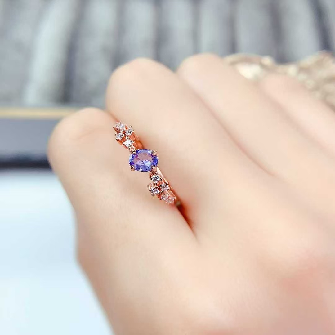 Cute 925 silver gemstone ring natural tanzanite ring 4mm*5mm VVS grade tanzanite jewelry with 18K gold plating