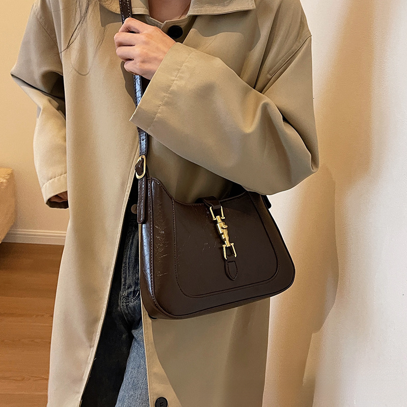 Luxury bag Designer luxury bag French Niche Underarm Small Bag for Women 2025 New Trendy Elegant Ladies Shoulder Bag Internet Celebrity Hot Crossbody 