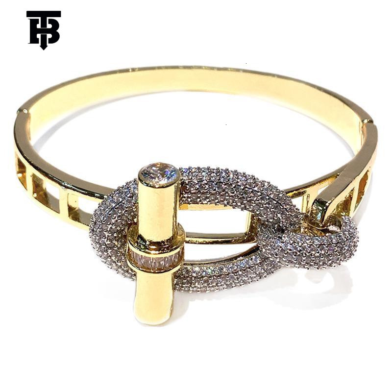 TB BHULAMTE Designer Women's Bracelet, A Fashionable, Light Luxury And Niche Diamond Classic Bracelet With A Pig's Nose For Outdoor Use