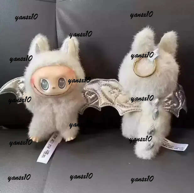 2025 Hidden Version Coke LaBuBu V3 V2 V1 Monsters Big Into Energy SeriesBlind B Kawaii Figure Face doll clothes Doll Keychain Decor Christmas blind ba